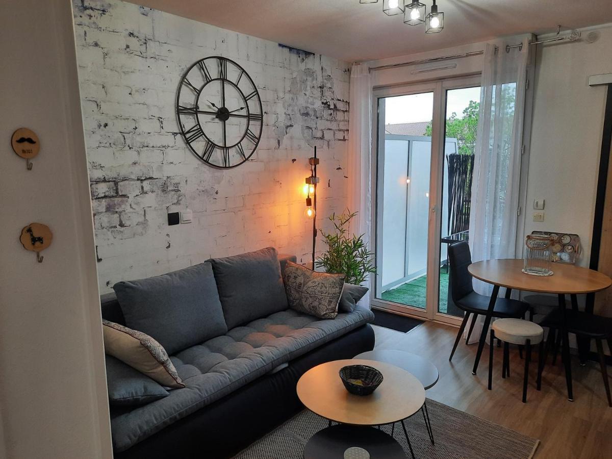 Le Magdad Apartment Rochefort  Exterior photo